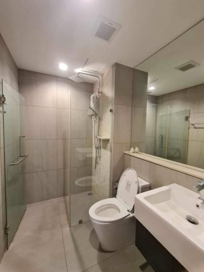 picture For rent !! The Politan Rive**11K. per month**  30 sq.m.  1Bed 1Bath  43rd Floor - 9/11