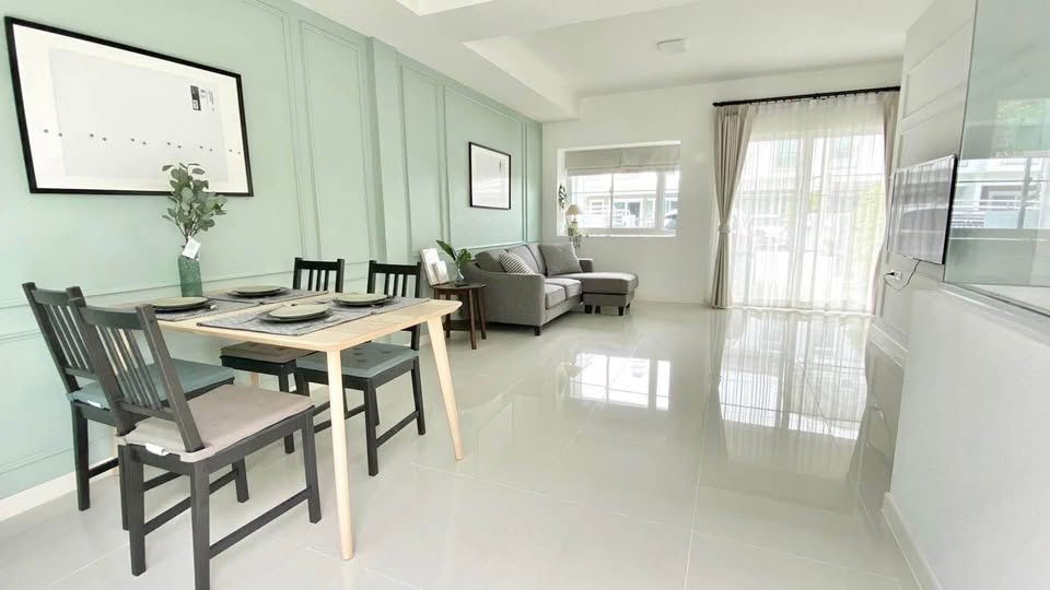 รูป Code: KJ8065  ให้เช่าบ้าน Townhome Mega Bangna (Indy 2 Bangna Ram 2 compound ) - รูปที่ 2/13