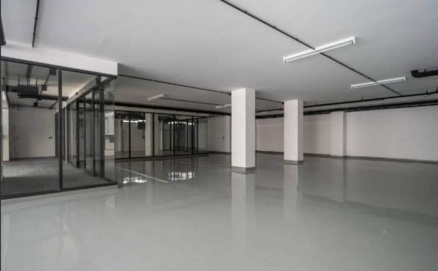 picture Luxury 3-storey house with elevator for rent in Pattaya - 12/12