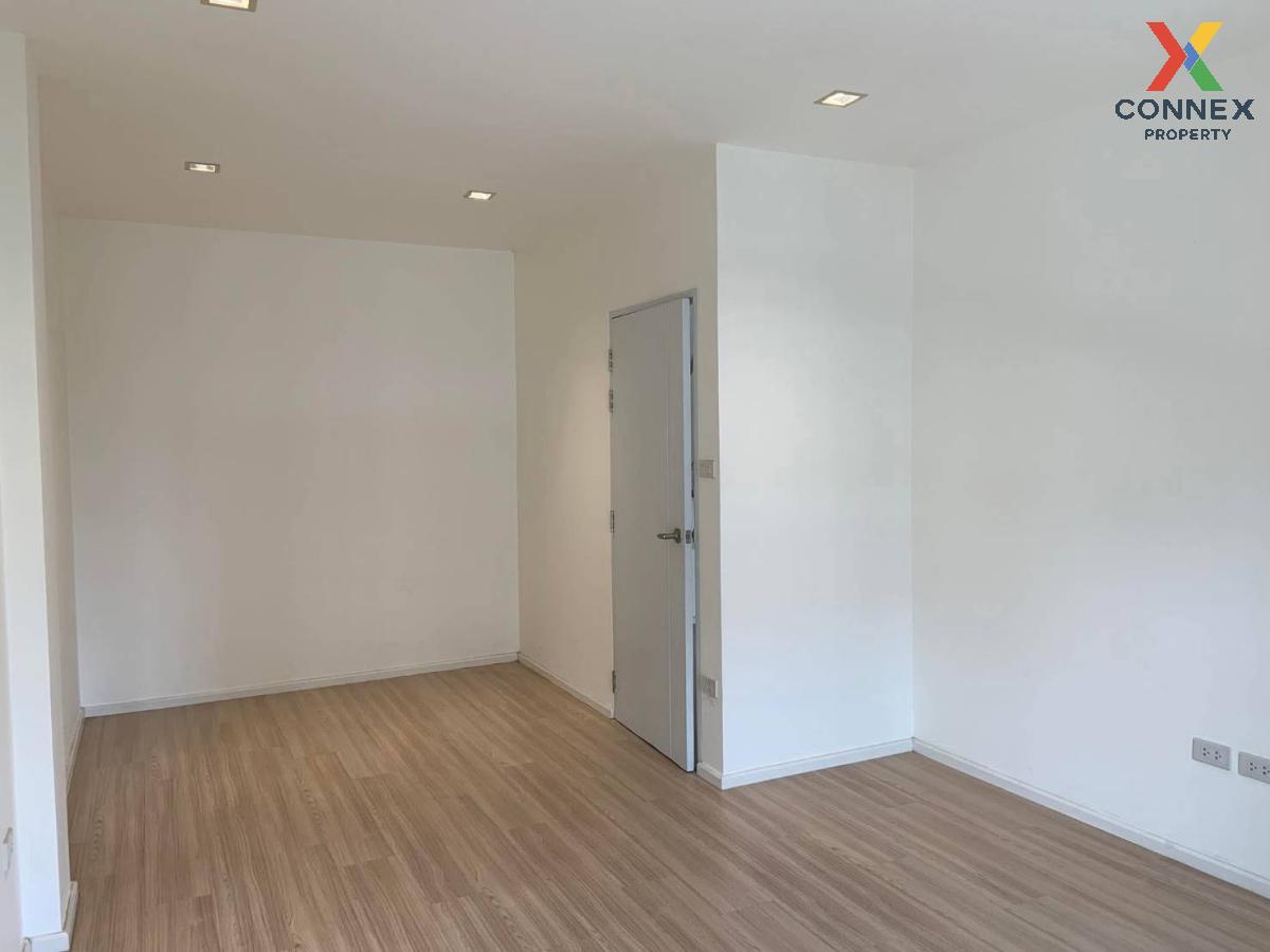 รูป เช่าทาวน์เฮ้าส์/ทาวน์โฮม  วาย เรสซิเดนซ์ สุขุมวิท 113 BTS-สำโรง สำโรง เมืองสมุทรปราการ สมุทรปราการ CX-126324 ✅ ทักไลน์ @connexproperty ตอบทันที ทีมงานมืออาชีพ ✅  - รูปที่ 6/12