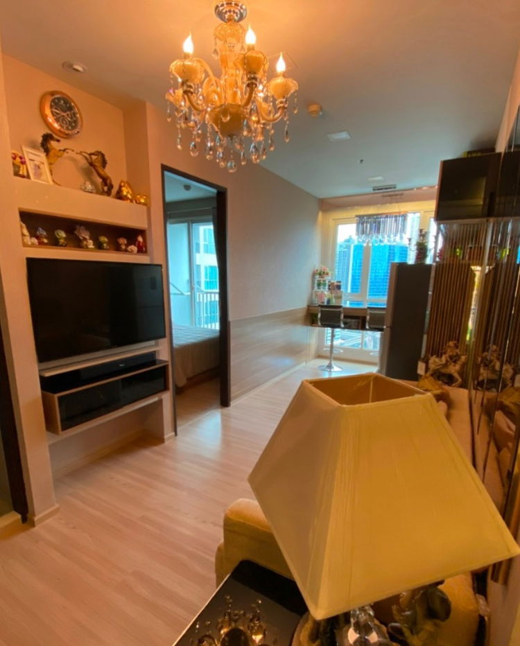 picture For sale: Rhythm Sathorn, beautiful, good location, ready to move in, near BTS Saphan Taksin. Interested? Add me on Line @841qqlnr - 3/18