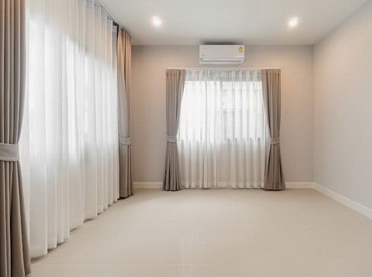picture FOR RENT SETTHASIRI PATTANAKARN / 4 bedrooms 3 bathrooms / 62 Sqw. 200 Sqm. **85,000** CORNER HOUSE. CLOSE TO SUANLUANG R.9 PARK - 10/16