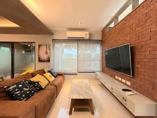 picture FOR RENT MANTANA BANGNA KM.7 / 3 bedrooms 3 bathrooms / 65 Sqw. 175 Sqm. **68,000** JUST 5 MINUTES FROM MEGA BANGNA - 12/16