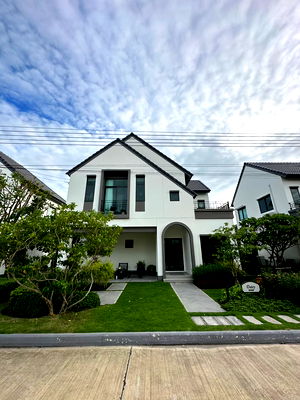 ขายบ้านเดี่ยว : ขายบ้านเดี่ยวแบบ Daisy | บ้านตัวอย่าง ทำเลต้นโครงการ | โครงการสราญสิริ บางนา พร้อมตกแต่งครบ เฟอร์นิเจอร์พรีเมียม พร้อมอยู่ทันที