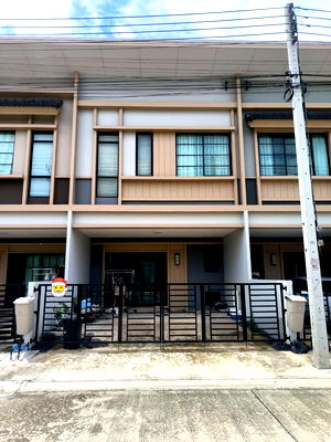 เช่าทาวน์โฮม ปทุมธานี : 🏠 ให้เช่าทาวน์โฮม 2 ชั้น หมู่บ้านสิริเพลส รังสิต-คลองสอง ✅ พร้อมเข้าอยู่ | เฟอร์ครบ | อินเทอร์เน็ตฟรี