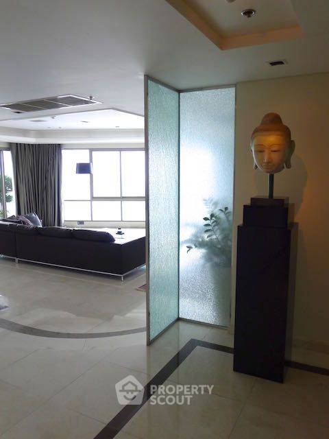 picture 4-BR Condo at The Lakes Bangkok near BTS Asok (ID 1756527) - 9/31