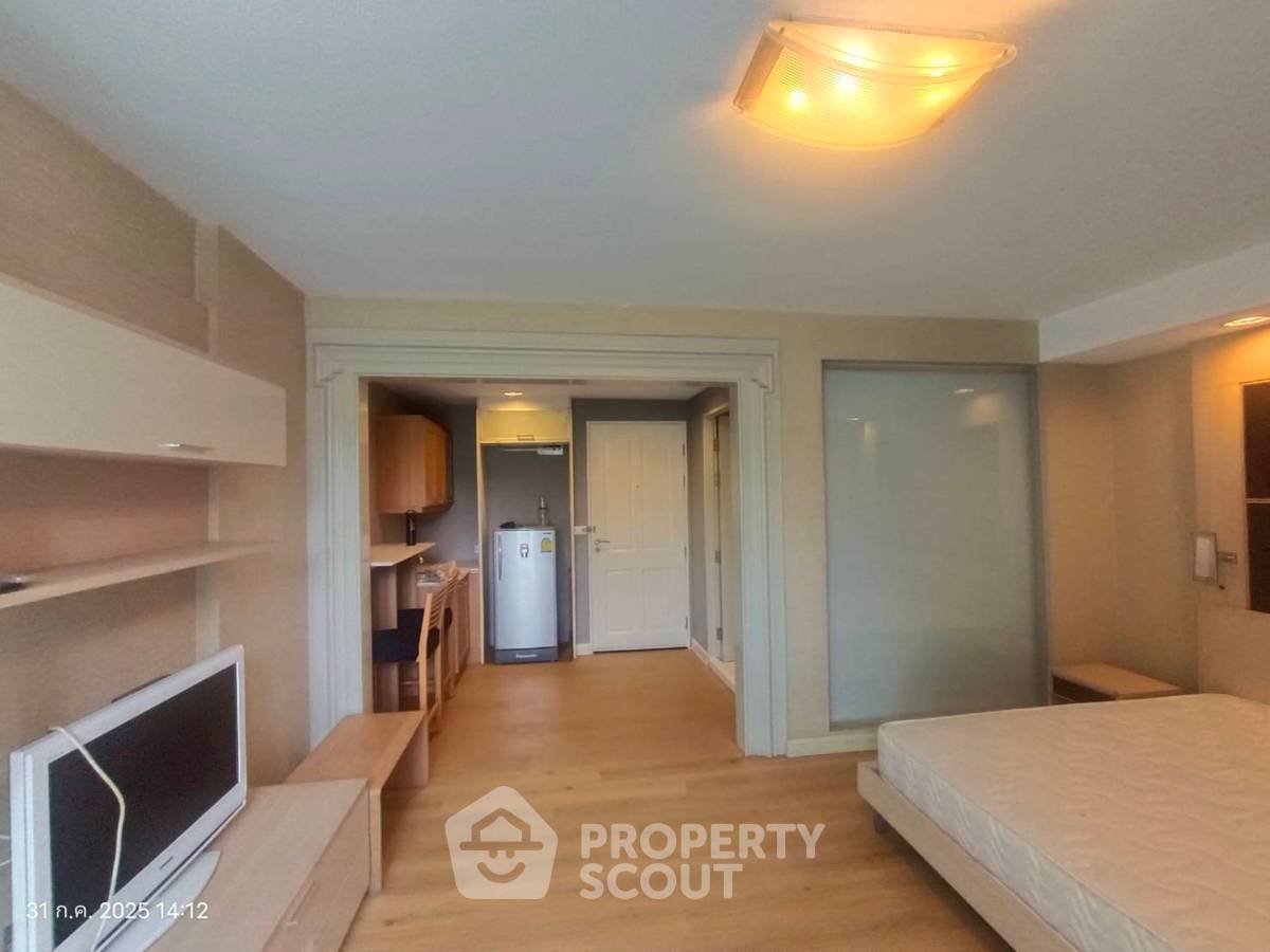 picture Studio Condo at Veranda Residence Condominium near ARL Ramkhamhaeng (ID 2237736) - 8/16