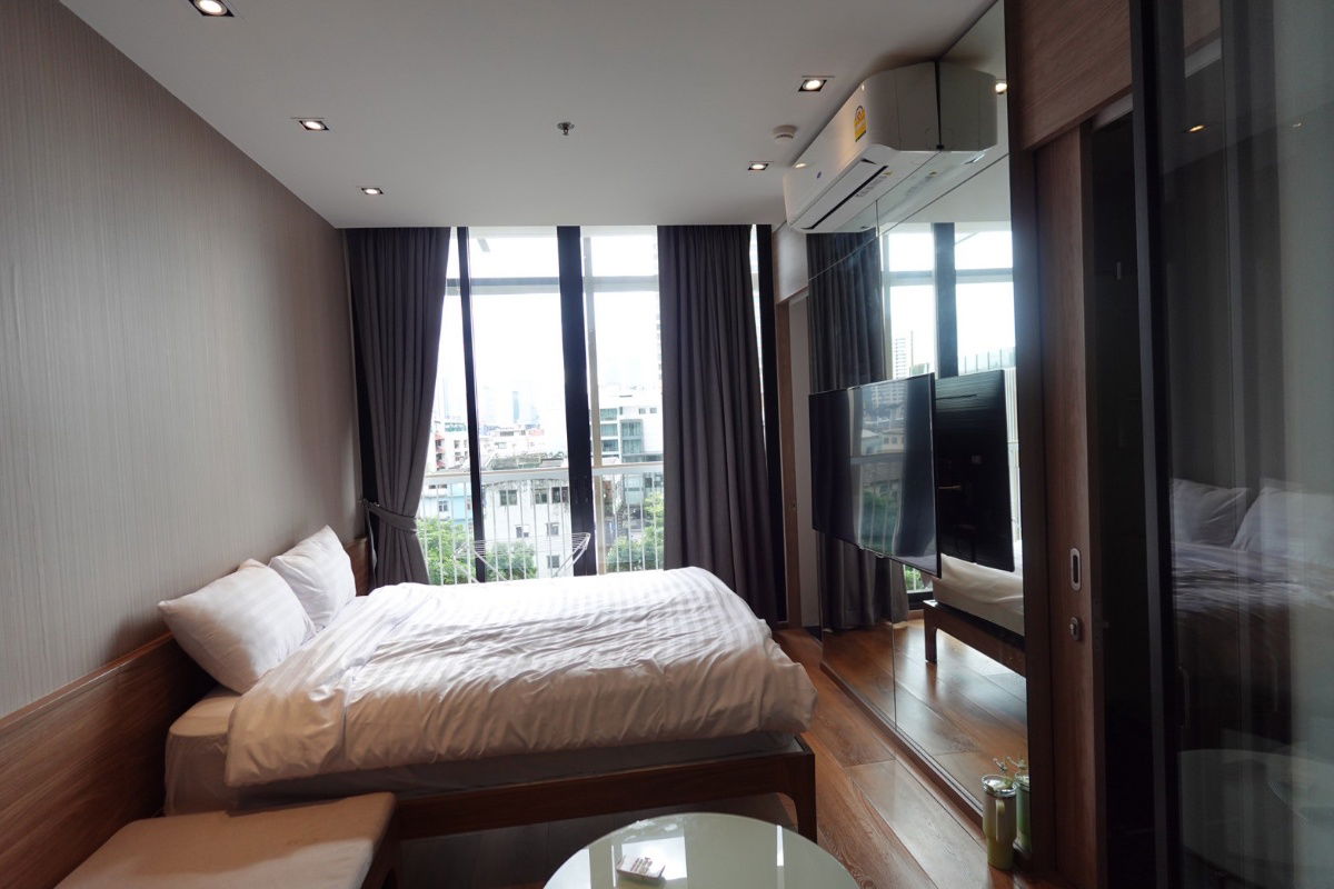 รูป Park Origin Phrom Phong | BTS Phrom Phong ( ห้องแต่งพร้อมอยู่ ) - รูปที่ 2/18