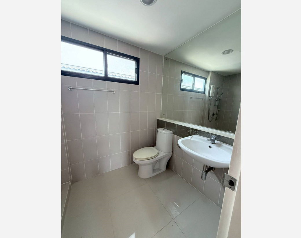 รูป Call : 091-060-1637 บ้านกลางเมือง รัตนาธิเบศร์ ขายทาวน์โฮม 3 ชั้น หน้ากว้าง 5 เมตร 18.1 ตารางวา 3 ห้องนอน 3 ห้องน้ำ ใกล้ MRT แยกนนทบุรี 1 - รูปที่ 10/13