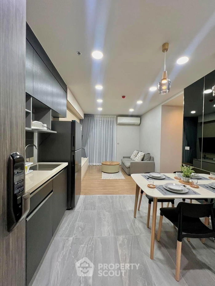 picture 2-BR Condo at Q Prasarnmit near MRT Phetchaburi (ID 1578388) - 1/22