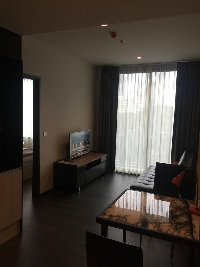 picture Sell at Cost, EDGE 23 1-Bedroom, Corner Room  - 1/2