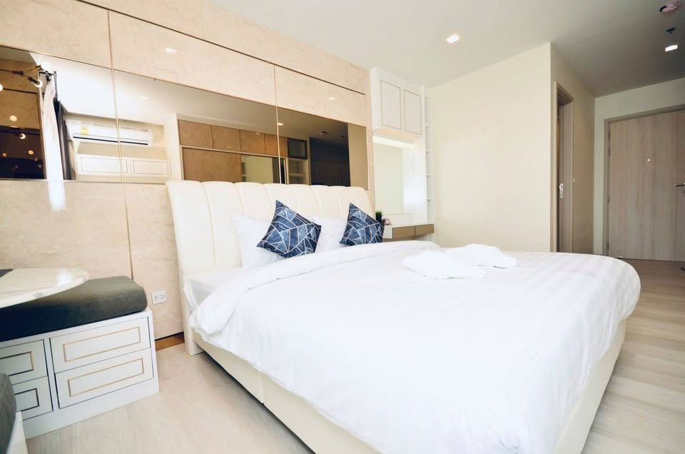 picture Life One Wireless【𝐑𝐄𝐍𝐓】🔥Simple and elegant luxury condo style, beautifully decorated and livable without being fake🔥  Contact Line ID: @hacondo - 4/10