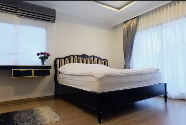 รูป [ให้เช่า] หมู่บ้าน เดอะ แพลนท์ เอสทีค พัฒนาการ 38 / 2 ห้องนอน 3 ห้องน้ำ / 40 ตรว. 145 ตรม. **50,000** บ้านเดี่ยวตกแต่งสวย เพียง 15 นาทีจากทองหล่อ - รูปที่ 5/14