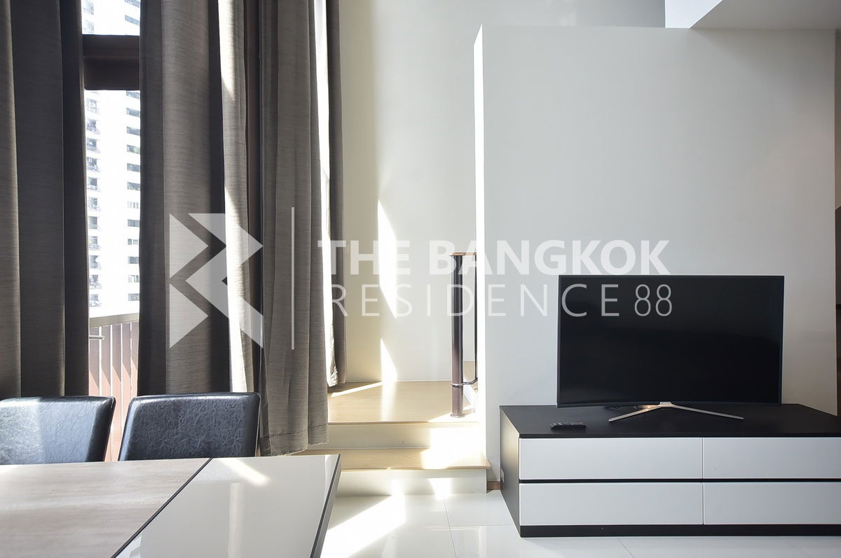picture Luxury Duplex ✨ The Emporio Place, Fully furnished and move-in ready 🌟 Near BTS Phrom Phong - 3/13