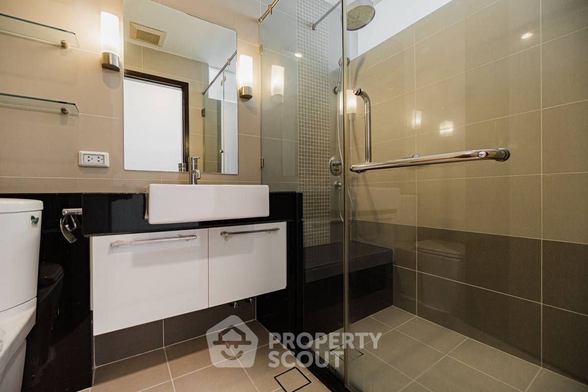 รูป คอนโด 3-ห้องนอน ที่ ศุภาลัย ริเวอร์ รีสอร์ท เจริญนคร ใน สำเหร่ (ID 2241398) - รูปที่ 7/44