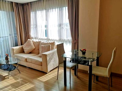 Condos for sale 700 Year Sports Arena Chiang Mai : 🔥 Condo for SALE! Corner room at The Wing Place Condo Suthep Area. Near Hospital, CMU, Shopping Mall, Nimman, many Cafe, Market and etc