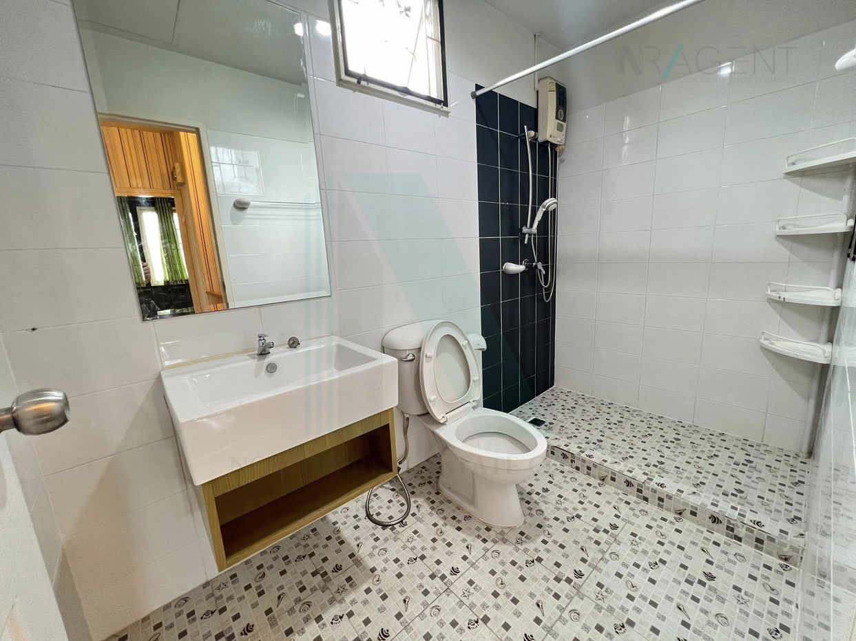 picture 📌 For Rent 2-story Townhouse THE COLORS PREMIUM BANGNA KM.8 3 bedroom 2 bathroom - 7/8