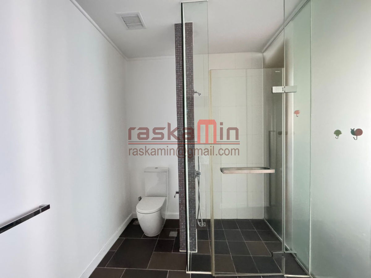 picture Urgent Sale: 1-Bedroom Condo at Northpoint Pattaya – Foreign Ownership Quota - 7/24