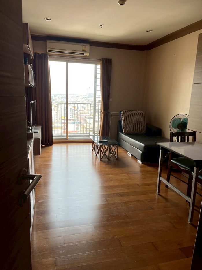 picture Urgent Rent! Beautiful Room Special Price! Hive Taksin - 1 Bed, 1 Bath - 50 Sq.M. - 3/6