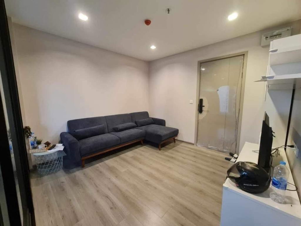 picture For rent !! The Politan Rive**11K. per month**  30 sq.m.  1Bed 1Bath  43rd Floor - 6/11