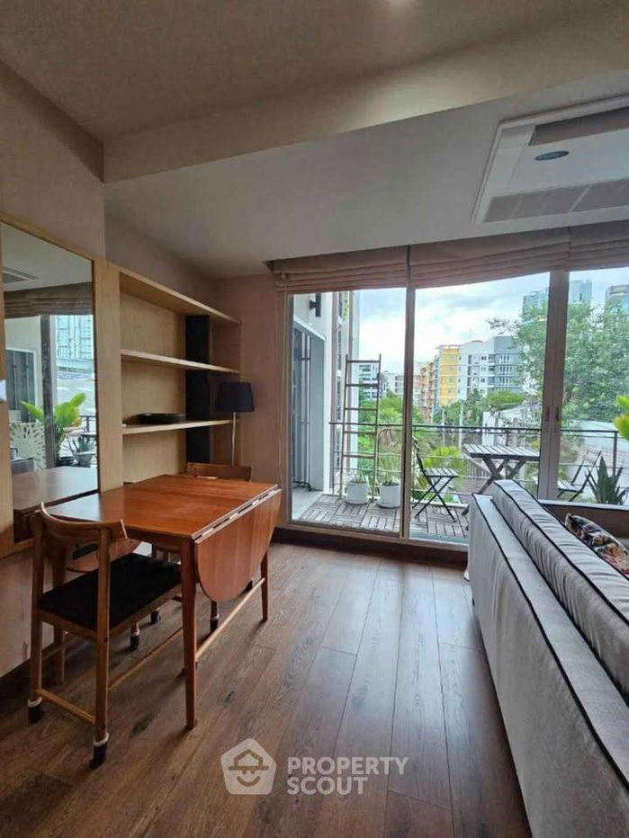 picture 2-BR Condo at Tree Condo Luxe Sukhumvit 52 near BTS On Nut (ID 2190240) - 3/6