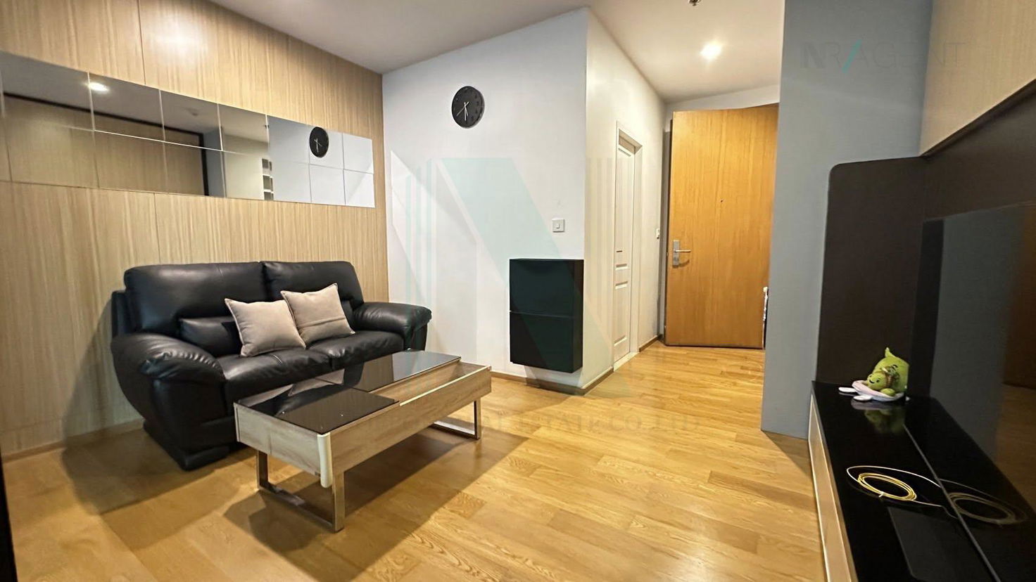 picture For Rent Condo NOBLE REVO SILOM Building 1, Floor 11,1 bed room, Room size 31.00 sqm - 1/8