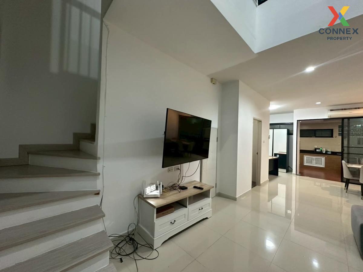 picture For Rent Townhouse/Townhome  , Eco Space Bangna - Wongwaen , Bang Kaeo , Bang Phli , Samut Prakarn , CX-126515 ✅ Live chat with us ADD LINE @connexproperty ✅  - 7/12
