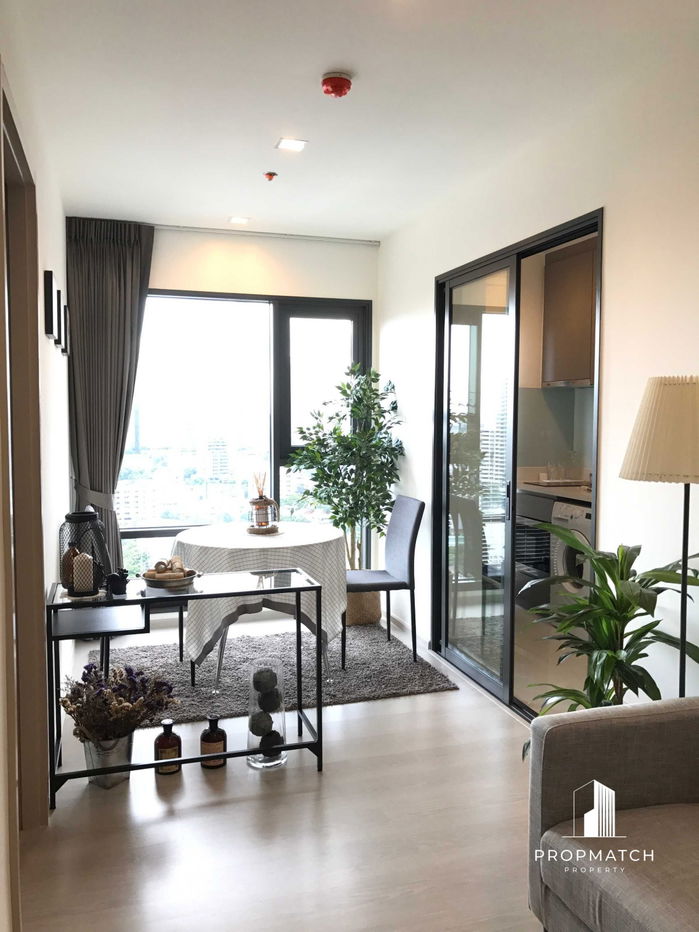 รูป ✨Flash Deal ✨Rhythm Sukhumvit 36-38 ( 1Bed 1Bath 34 SQM.) แต่งครบพร้อมอยู่ !! เพียง 22,000 บาทต่อเดือน Tel.0981315848 @propmatch - รูปที่ 1/9