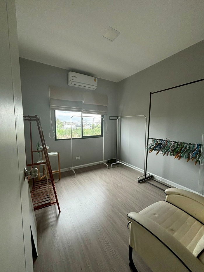 รูป 🏠 ให้เช่าทาวน์โฮม 2 ชั้น หมู่บ้านสิริเพลส รังสิต-คลองสอง ✅ พร้อมเข้าอยู่ | เฟอร์ครบ | อินเทอร์เน็ตฟรี - รูปที่ 6/10