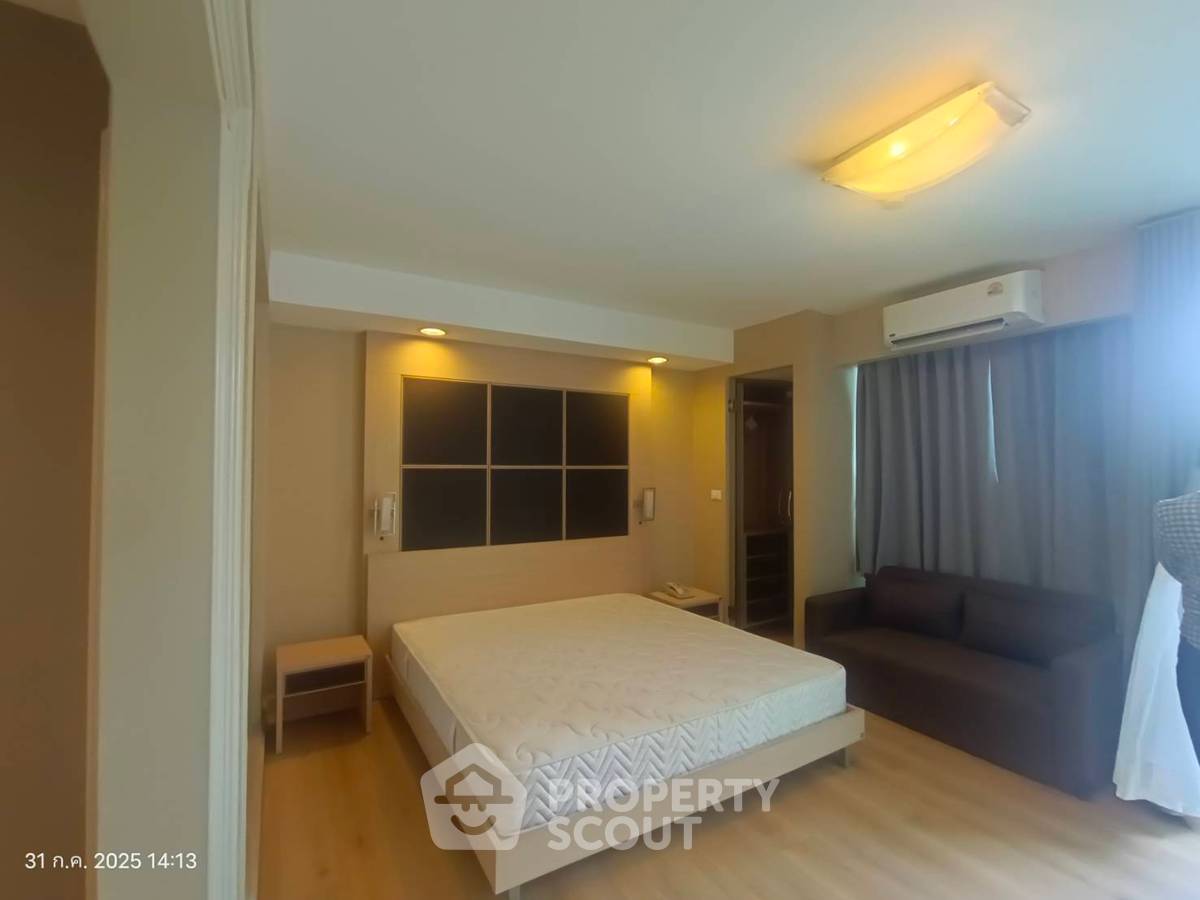 picture Studio Condo at Veranda Residence Condominium near ARL Ramkhamhaeng (ID 2237736) - 9/16