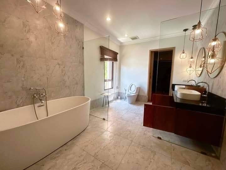 picture Phuthara PATTAYA Pool Villa available for rent/sale - 6/17