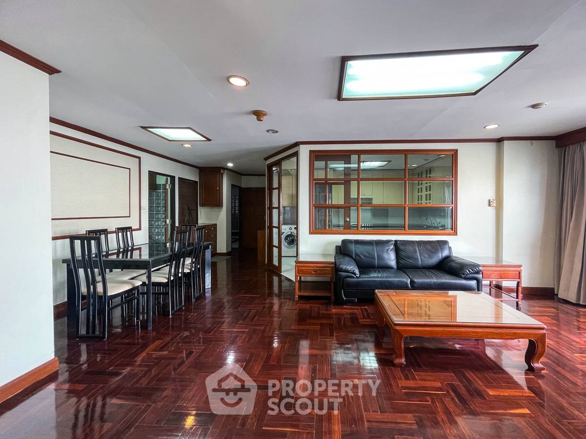 picture 2-BR Condo at Richmond Palace Condominium near BTS Phrom Phong (ID 1792901) - 10/21