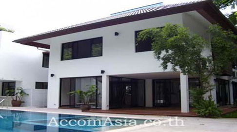 🔼🔽 AccomA 📩  4 BR House in  (69552)