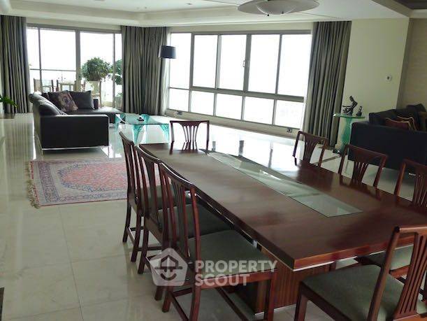 picture 4-BR Condo at The Lakes Bangkok near BTS Asok (ID 1756527) - 5/31