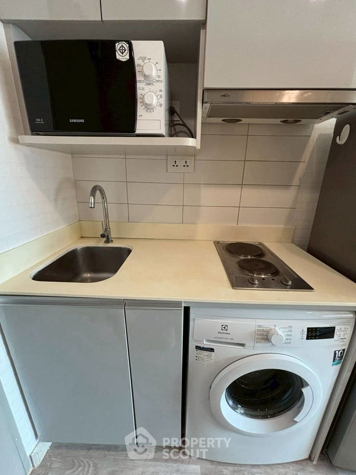 รูป คอนโด สตูดิโอ ที่ ไอดีโอ โมบิ สุขุมวิท 81 ใกล้ BTS อ่อนนุช (ID 2090779) - รูปที่ 7/8