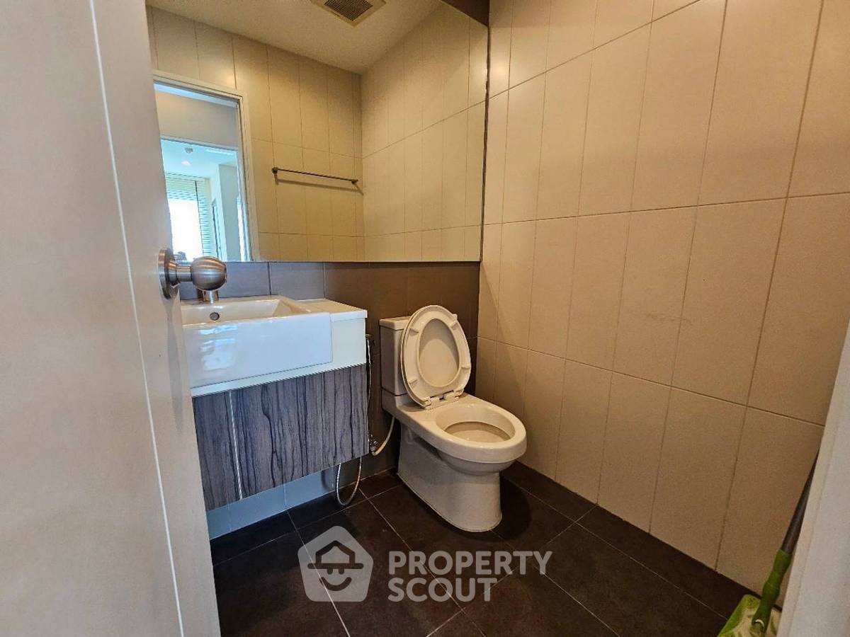 picture 2-BR Condo at Centric Ratchada - Huai Khwang near MRT Huai Khwang (ID 2078331) - 11/11