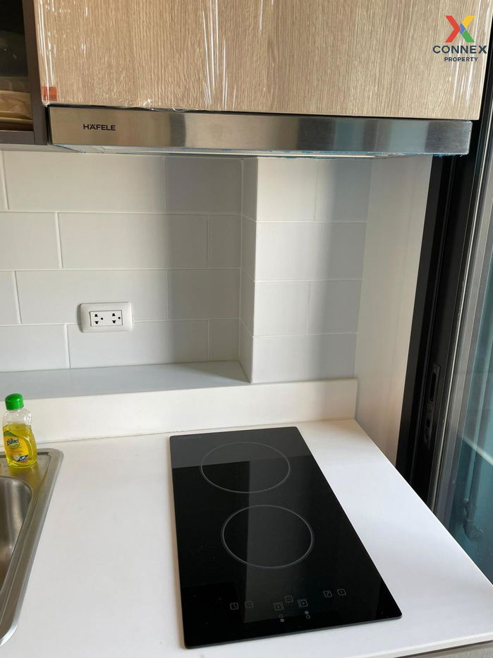 picture For Rent Condo , The Base Phetkasem , high floor , corner unit , MRT-Phetkasem 48 , Bang Wa , Phasi Charoen , Bangkok , CX-100549 ✅ Live chat with us ADD LINE @connexproperty ✅  - 8/12
