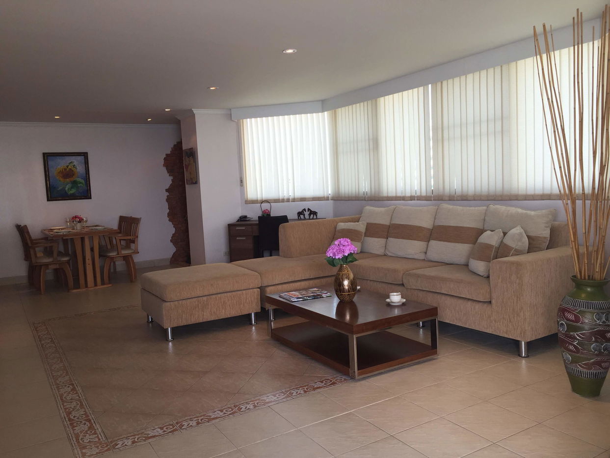 รูป 3 Bedrooms Condominium @ Jomtien Grand Condotel - รูปที่ 8/31