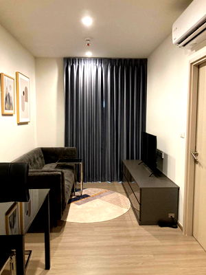 Condos for rent : for rent The Base. 1bed 34sqm. Line id: @pfagent