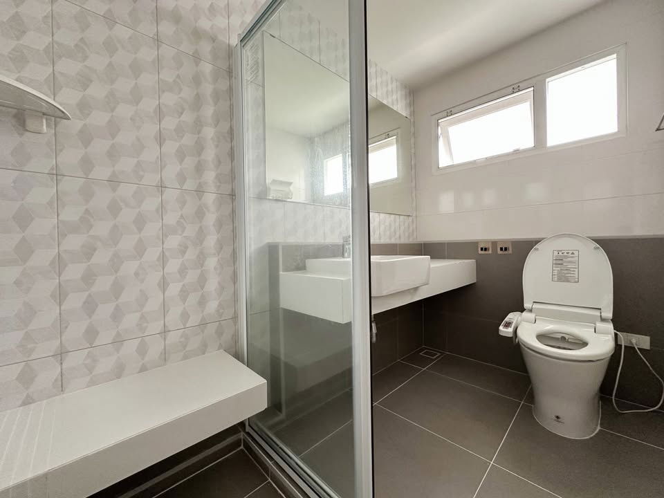 picture House for Rent: Villaggio Pinklao - Salaya - 6/10