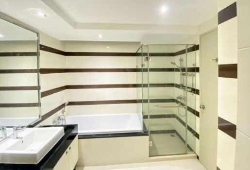 รูป For Sale: Renovated 1-Bed Corner Unit at Beverly 33 | 50 Sqm - รูปที่ 6/8