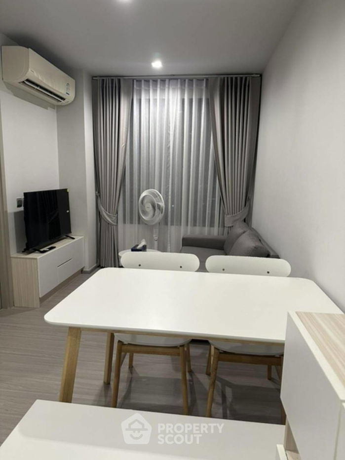 picture 2-BR Condo at Life Ladprao near BTS Ha Yaek Lat Phrao (ID 2141405) - 2/8