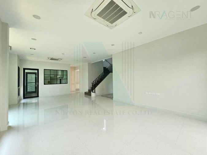 ให้เช่าบ้านเดี่ยว 4 ห้องนอน 304 ตร.ม. 120 ตร.ว. นันทวัน ปิ่นเกล้า - กาญจนา