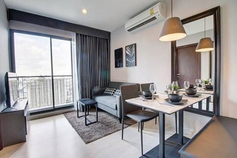 ให้เช่าคอนโด Rhythm Asoke ใกล้ MRT เพชรบุรี 29,000 บาท รหัสทรัพย์: RS1240