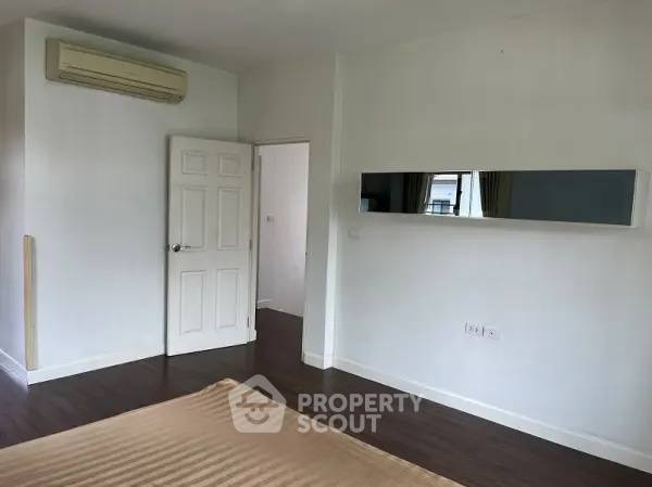 picture 3-BR House at Saransiri Phaholyotin - Saimai in Sai Mai (ID 2234511) - 3/24