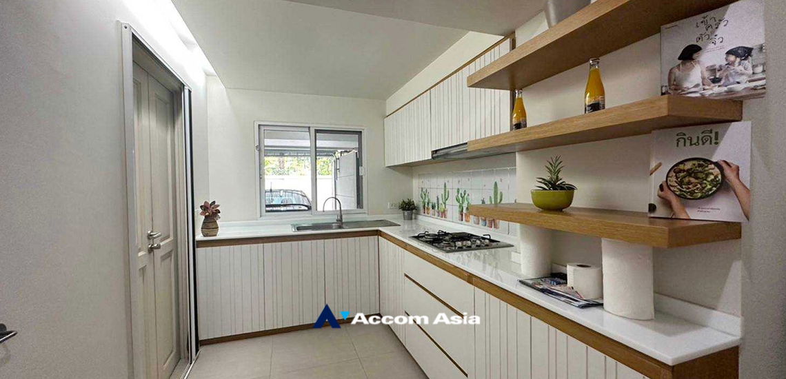 รูป 🔼🔽 AccomA 📩 Home Office 4 BR Townhouse in Klong Tan (AA33995) - รูปที่ 5/20