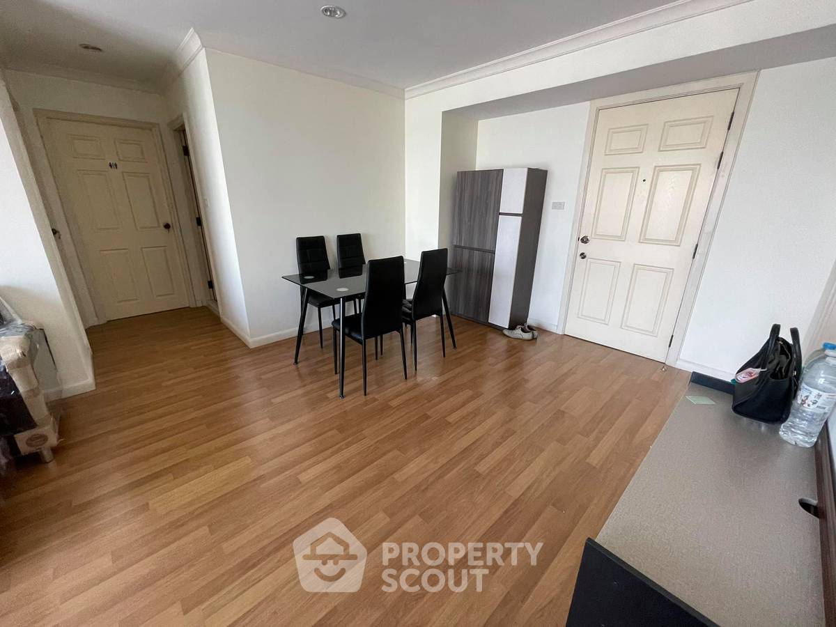 picture 2-BR Condo at Lumpini Place Narathiwat-Chaopraya close to Phra Ram 3 (ID 495701) - 15/20