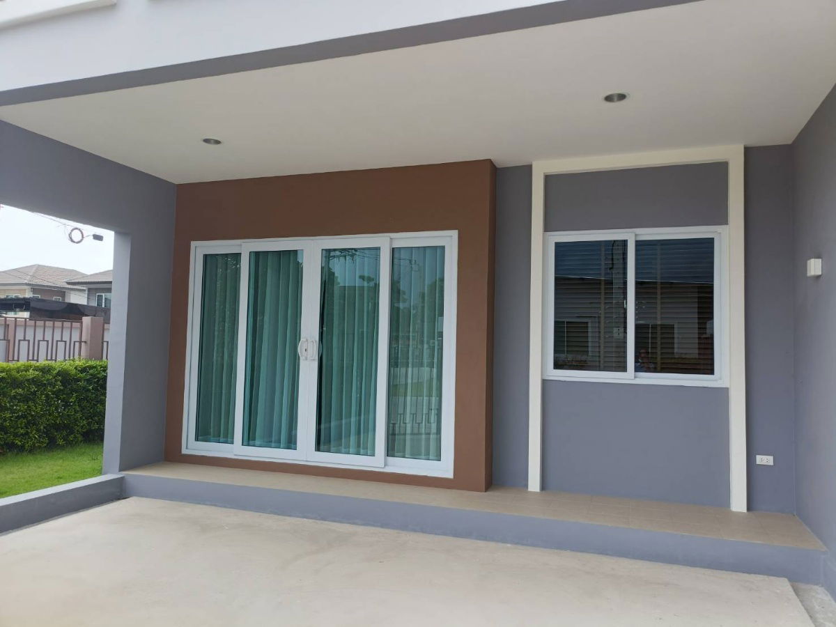 picture 2-story townhome for sale Sukniwet 12 Project Soi Pracha Uthit 33-Suksawat 64 - 2/16