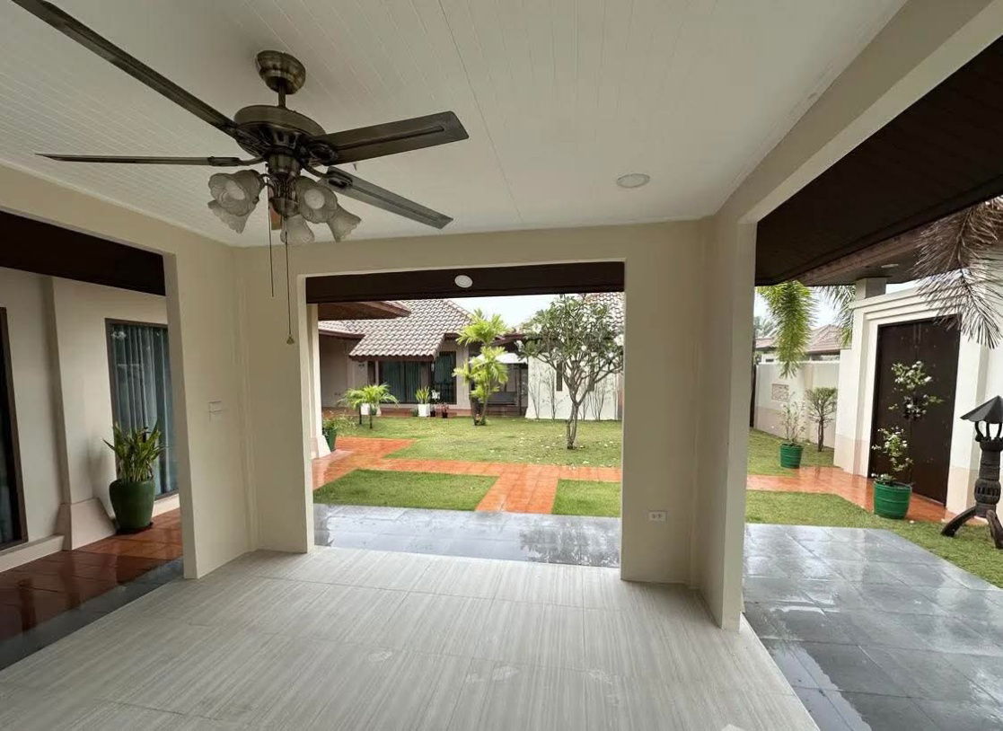 picture Resort-style detached house in the luxury project Baan Balina 4  For  For Rent - 13/14