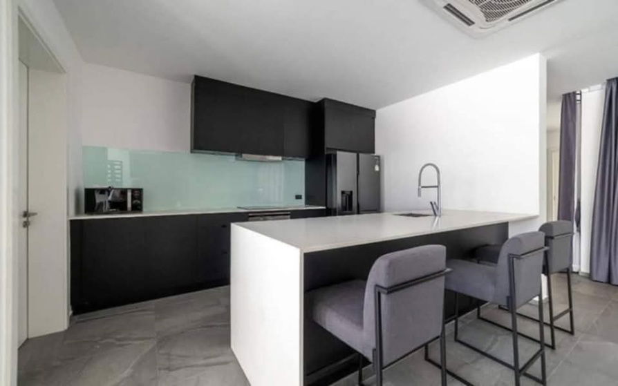 picture Luxury 3-storey house with elevator for rent in Pattaya - 6/12